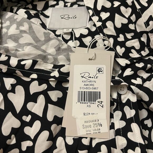 Rails Kathryn Button Up Shirt Women's XS Black/White Heart Print Collared L/S - Picture 4 of 8